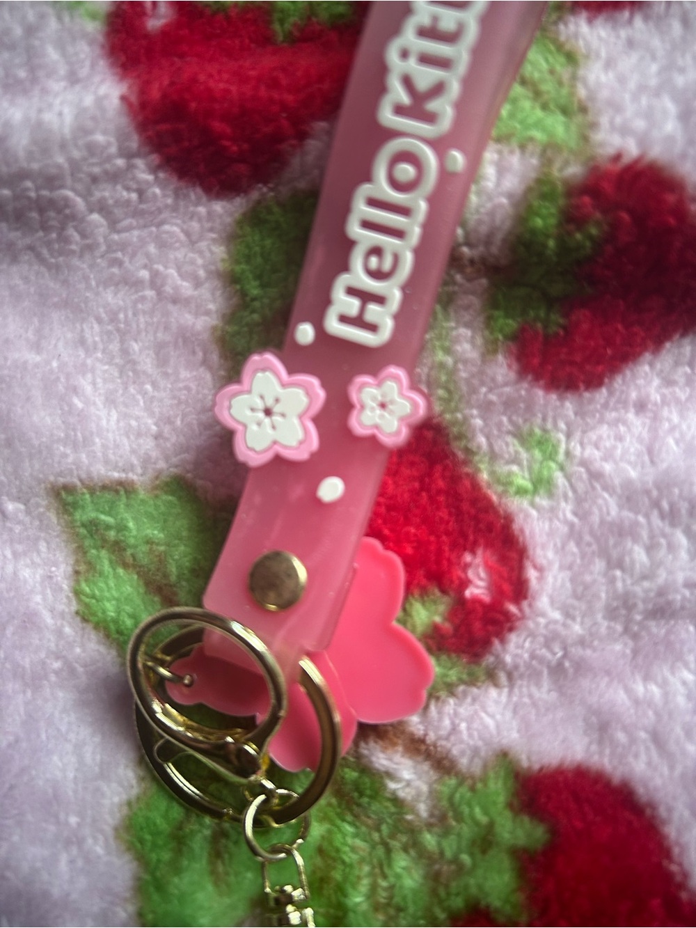 Hello Kitty Keychain - Picture 4 of 5